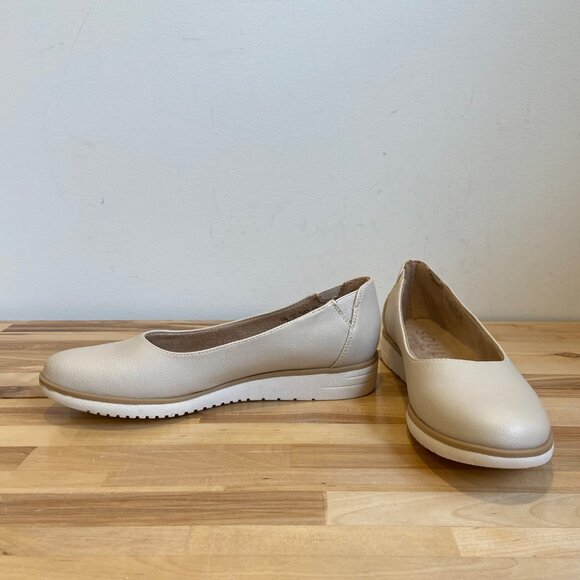 Womens Soul Naturalizer Slip-On Flats ecru Beige Comfort Shoes Size 5 vegan leat - Picture 7 of 16
